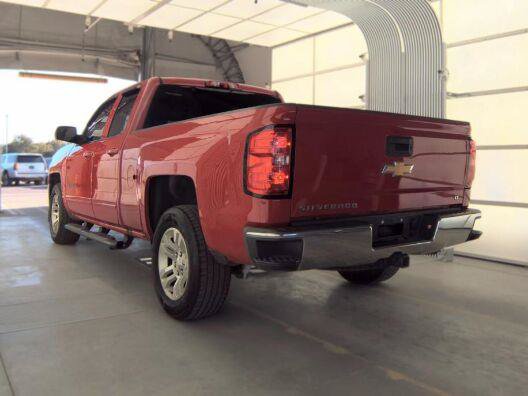 Used 2018 Chevrolet Silverado 1500 LT w/ All Star Edition AWD/4WD image 6