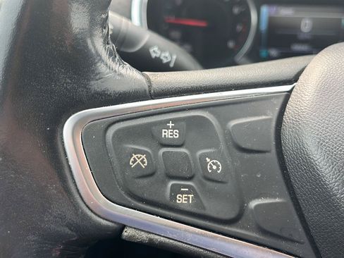 Used 2018 Chevrolet Malibu LT FWD image 8