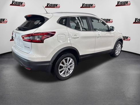 Used 2020 Nissan Rogue Sport SV w/ All-Weather Package AWD/4WD image 5