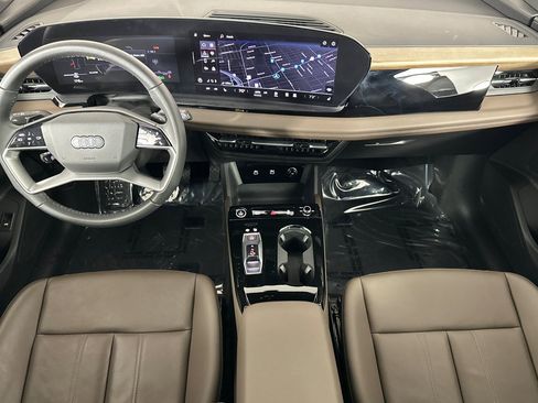 Used 2025 Audi Q6 e-tron Premium w/ Convenience Package image 12