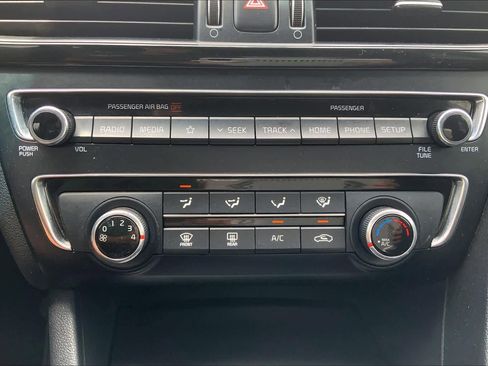 Used 2020 Kia Optima LX FWD image 29