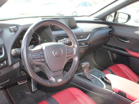 Used 2021 Lexus UX 250h F Sport AWD/4WD image 11