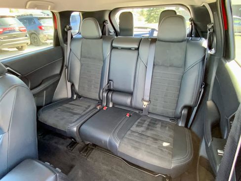 Used 2024 Mitsubishi Outlander SE image 21