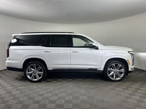 New 2025 Cadillac Escalade Sport w/ Touring Package image 9