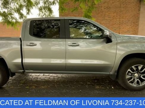 Certified 2024 Chevrolet Silverado 1500 LT AWD/4WD image 9