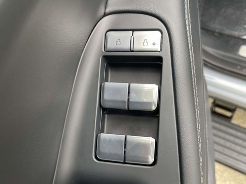 New 2026 Lincoln Navigator L Reserve w/ Jet Appearance Package image 16