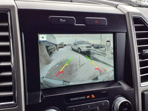 Used 2016 Ford F150 Lariat w/ Equipment Group 502A Luxury image 9