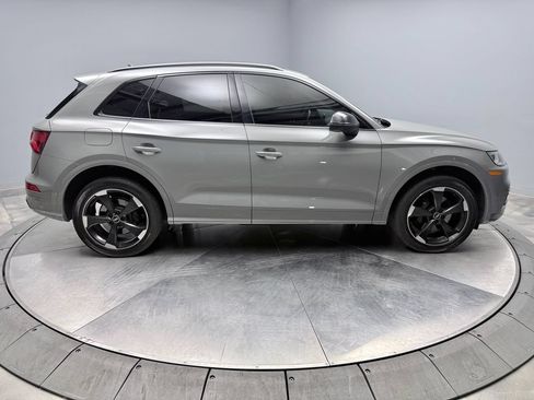 Used 2020 Audi SQ5 Premium Plus w/ Premium Plus Package AWD/4WD image 4