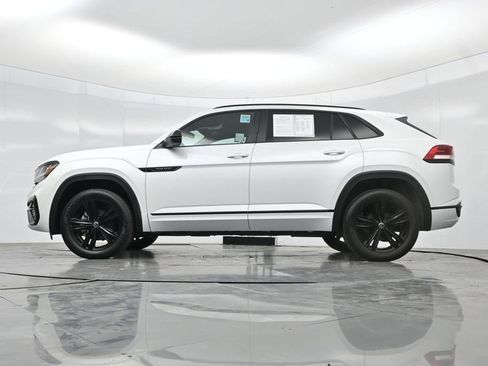 Used 2023 Volkswagen Atlas Cross Sport SEL R-Line AWD/4WD image 57