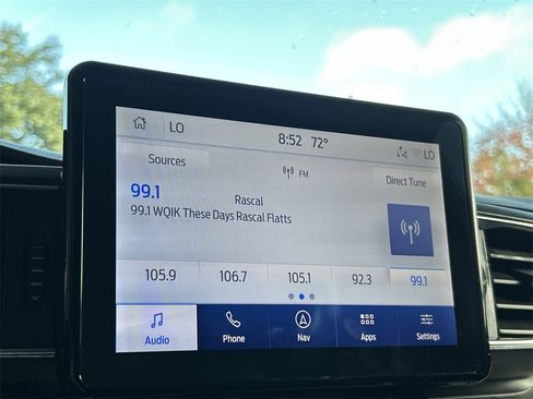 Used 2023 Ford Explorer XLT w/ Equipment Group 202A image 23