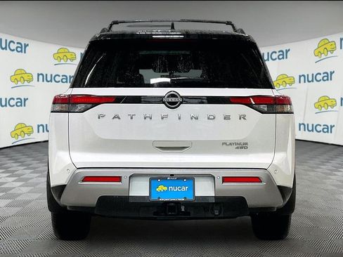 Used 2025 Nissan Pathfinder Platinum AWD/4WD image 5