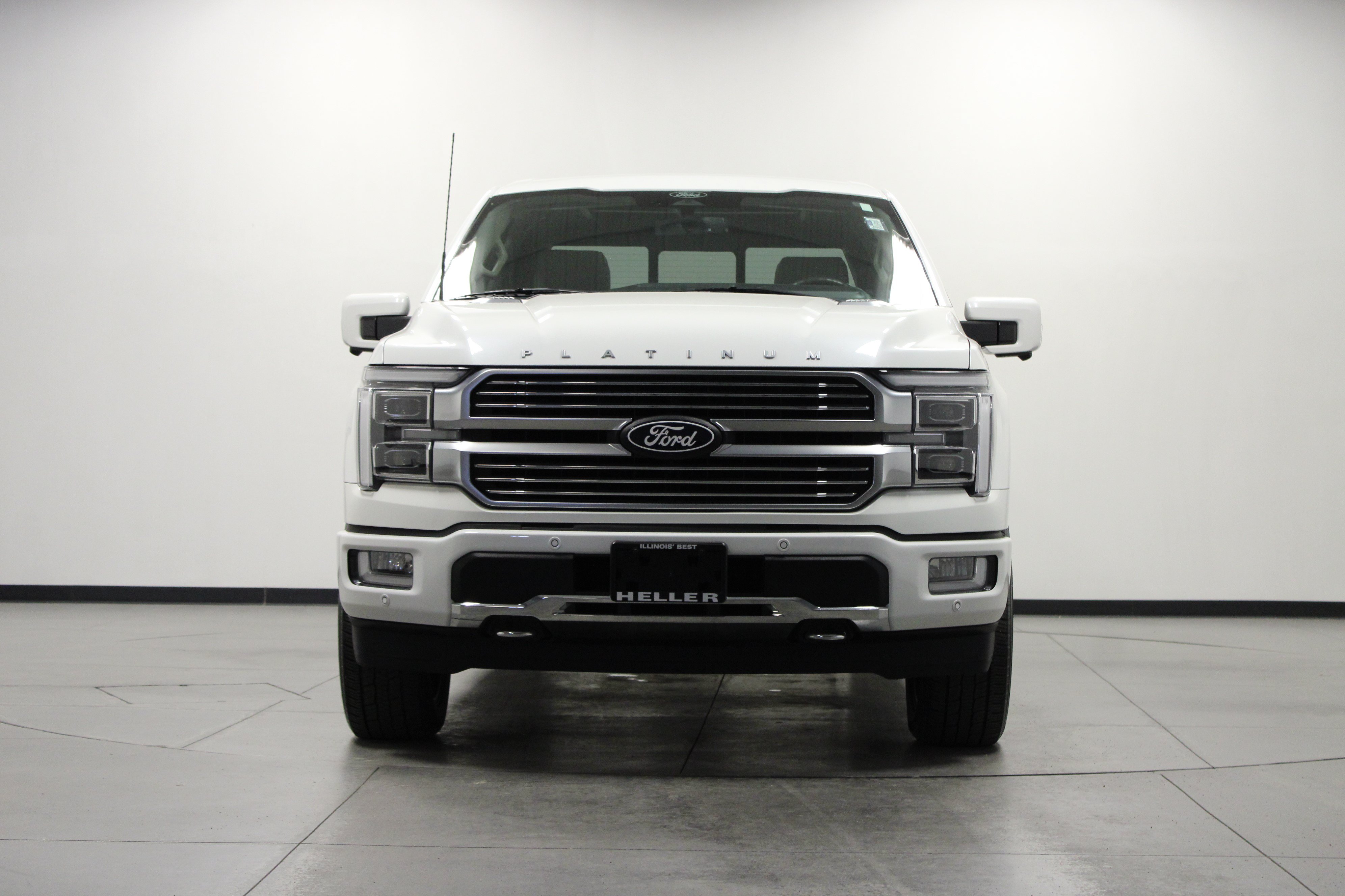 Used 2024 Ford F150 Platinum w/ Equipment Group 703A Plus AWD/4WD image 9