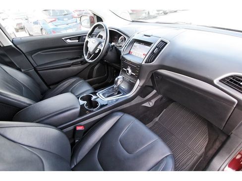 Used 2017 Ford Edge Titanium w/ Equipment Group 302A FWD image 26