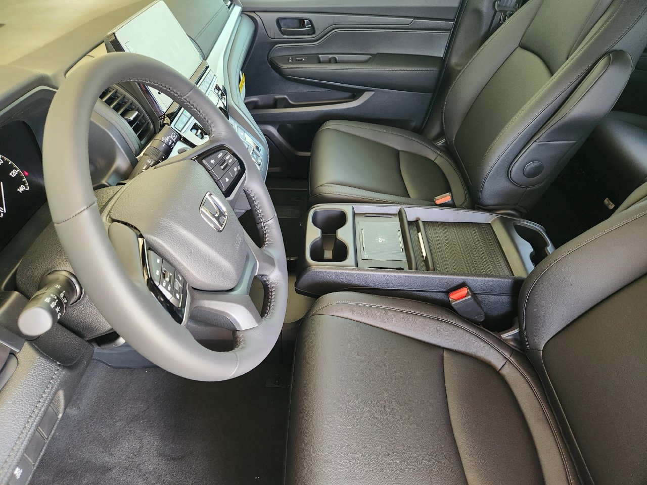 New 2027 Honda Odyssey EX-L image 9