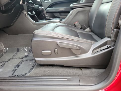 Used 2021 GMC Canyon AT4 w/ Driver Alert Package image 13