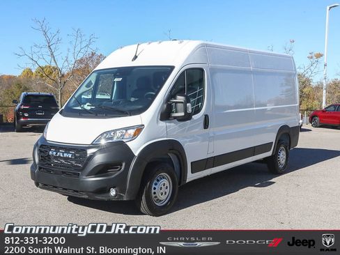 New 2026 RAM ProMaster 2500 w/ Convenience Group image 2