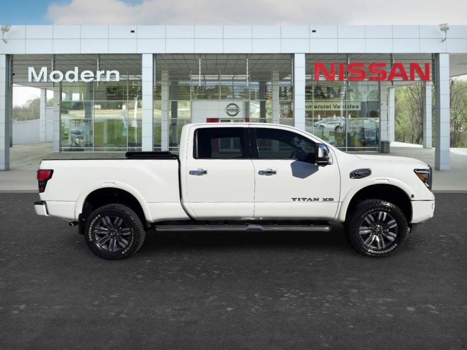 Used 2022 Nissan Titan Platinum Reserve w/ Moonroof Package AWD/4WD image 6