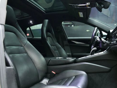 Used 2017 Porsche Panamera 4 image 27