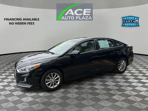 Used 2018 Hyundai Sonata SE FWD image 2
