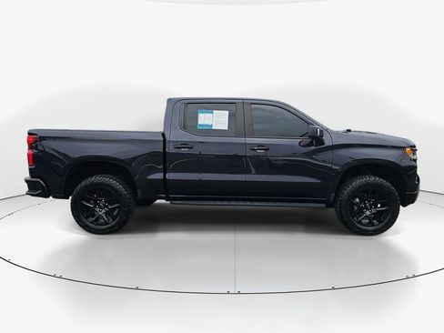 Used 2022 Chevrolet Silverado 1500 LT Trail Boss w/ LT Trail Boss Premium Package AWD/4WD image 5