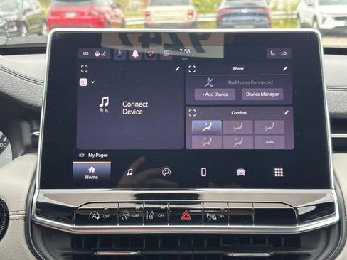 Used 2025 Jeep Compass Limited AWD/4WD image 22