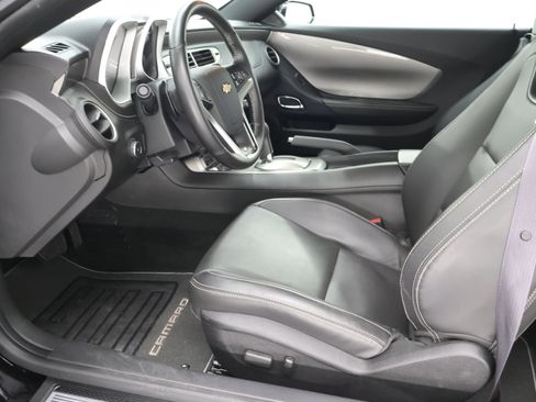 Used 2014 Chevrolet Camaro SS w/ RS Package RWD image 8