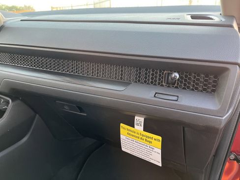 Used 2025 Honda CR-V LX image 28