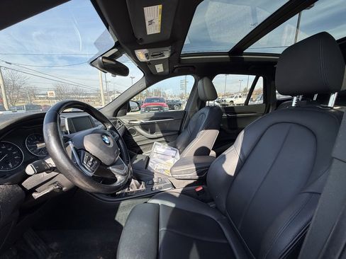 Used 2018 BMW X1 xDrive28i image 12