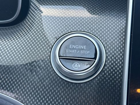 Certified 2023 Mercedes-Benz C 43 AMG 4MATIC Sedan image 33