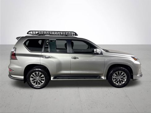 Used 2023 Lexus GX 460 Luxury w/ Sport Design Package AWD/4WD image 5