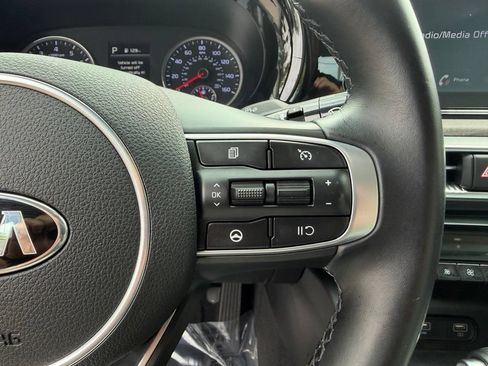 Used 2021 Kia K5 EX FWD image 23