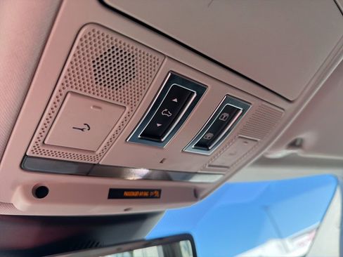 Used 2020 Land Rover Range Rover Evoque S AWD/4WD image 19