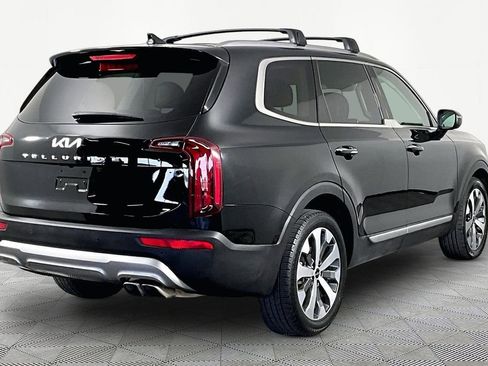 Used 2022 Kia Telluride S FWD image 6