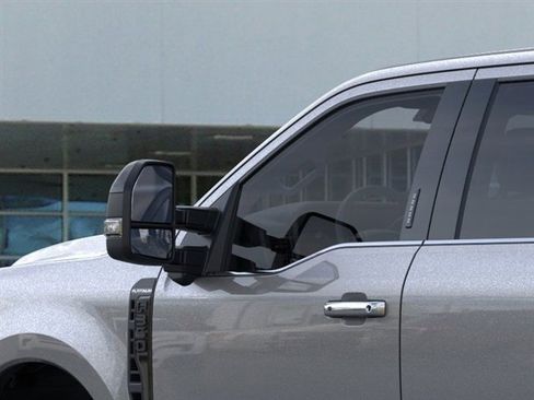 New 2026 Ford F350 Platinum w/ FX4 Off-Road Package image 20