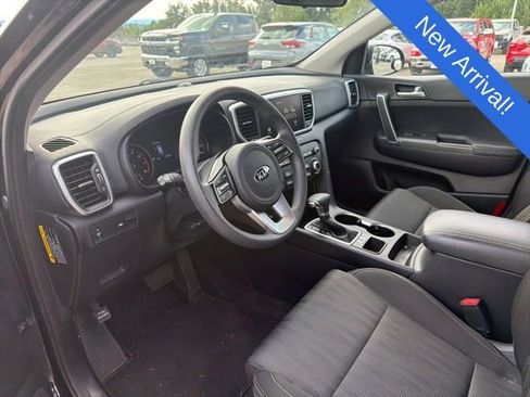 Used 2020 Kia Sportage LX FWD image 9