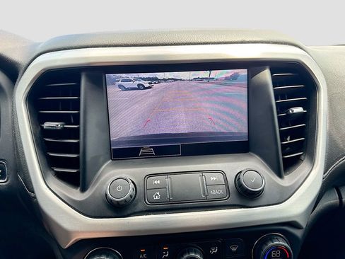 Used 2020 GMC Acadia SLE FWD image 20