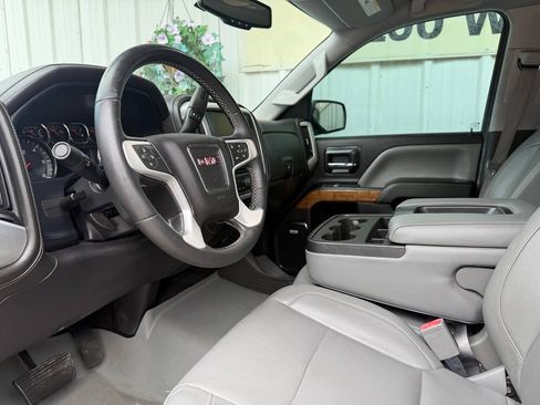 Used 2014 GMC Sierra 1500 SLT w/ SLT Crew Cab Value Package AWD/4WD image 11