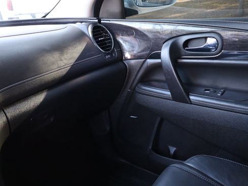 Used 2017 Buick Enclave Leather image 36