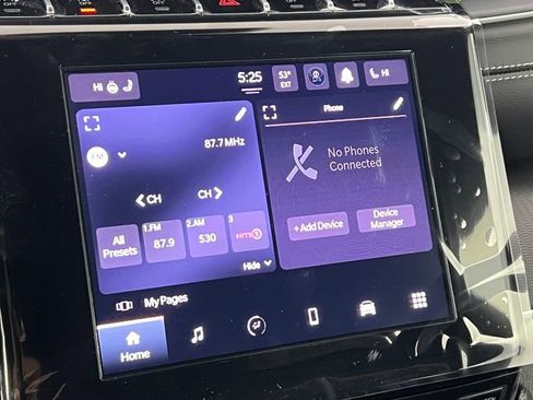 New 2025 Jeep Grand Cherokee Laredo image 32