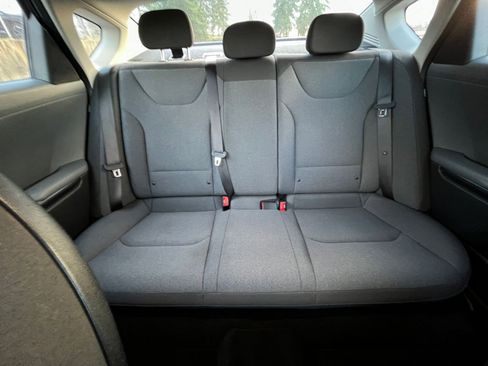 Used 2025 Kia K4 LXS image 39