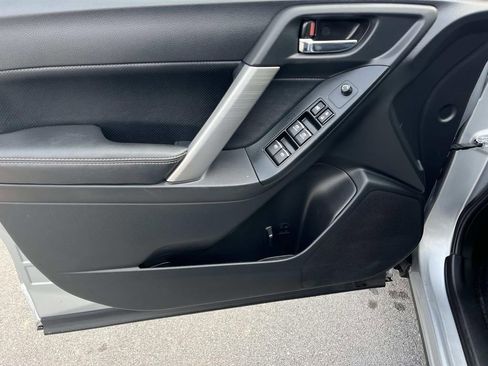 Used 2018 Subaru Forester 2.5i Premium image 27