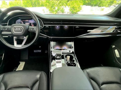 Used 2020 Audi Q8 Prestige AWD/4WD image 14