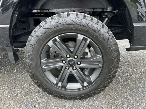 Used 2022 Ford F150 XLT w/ Equipment Group 301A Mid AWD/4WD image 16