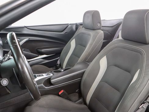 Used 2017 Chevrolet Camaro LT w/ RS Package image 23