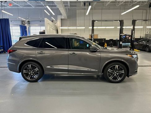 Certified 2026 Acura MDX w/ Advance Package AWD/4WD image 2