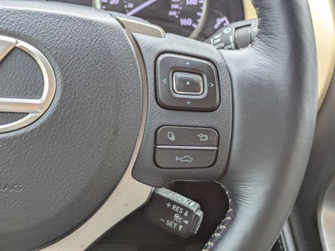 Used 2015 Lexus NX 200t 200t Sport Utility image 27