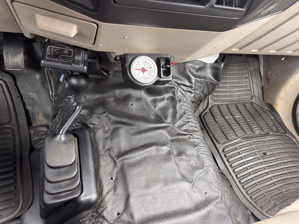 Used 2008 Ford F250 XL AWD/4WD image 10