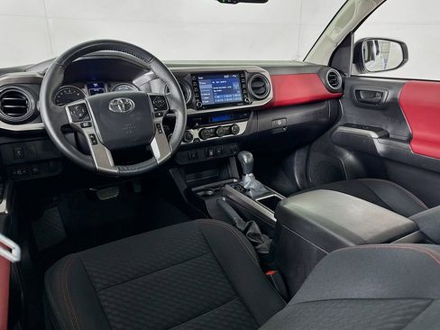 Used 2023 Toyota Tacoma SR5 AWD/4WD image 27