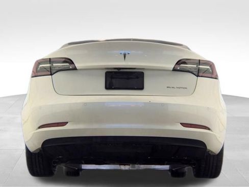 Used 2022 Tesla Model 3 Long Range AWD/4WD image 6
