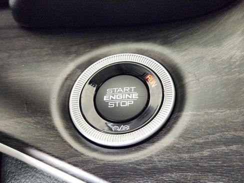 Used 2023 Jeep Grand Cherokee L Limited image 22